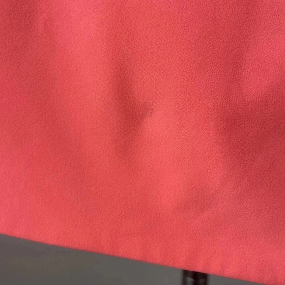 Lululemon | Sun ☀️ Showers Jacket - Picture 9 of 16